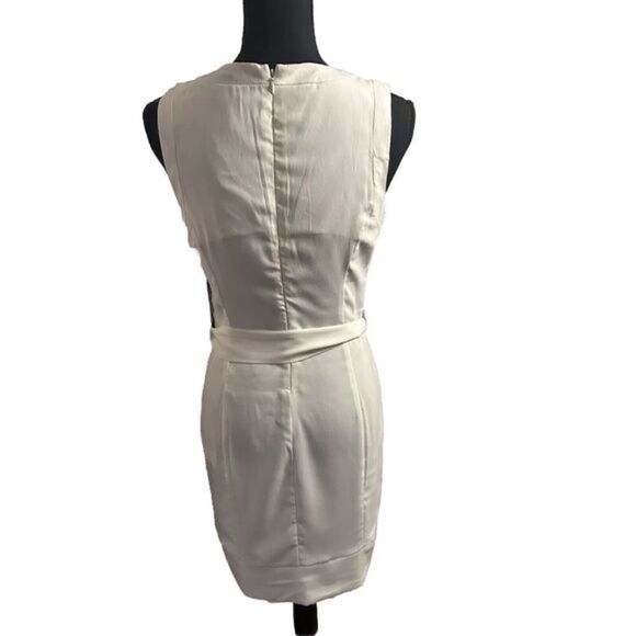 Kouture‎ White Dress, With Gold Buttons, NWT, Size M. - Picture 4 of 8